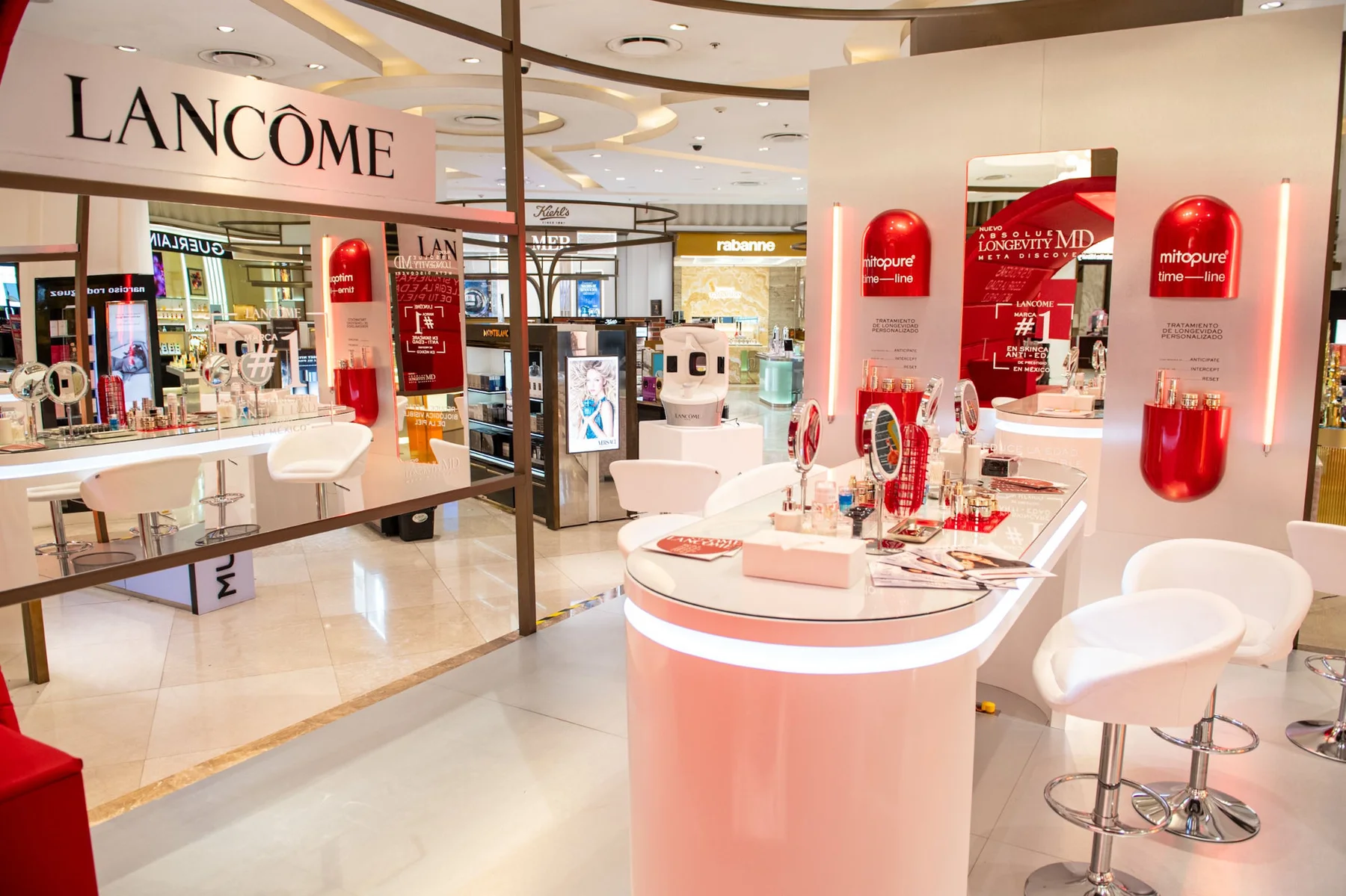 Counter de diagnóstico y descubrimiento de Lancôme Absolue Longevity MD