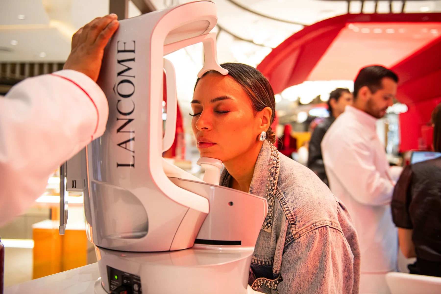 Escáner de diagnóstico de piel de la experiencia Lancôme Absolue